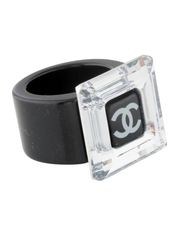 Chanel Strass & Resin CC Cocktail Ring