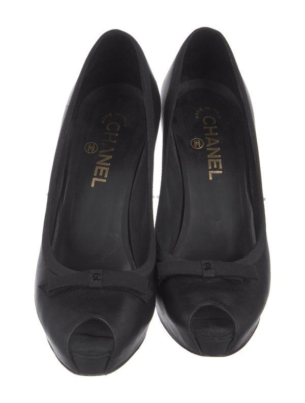Chanel Vintage 2009 Pumps