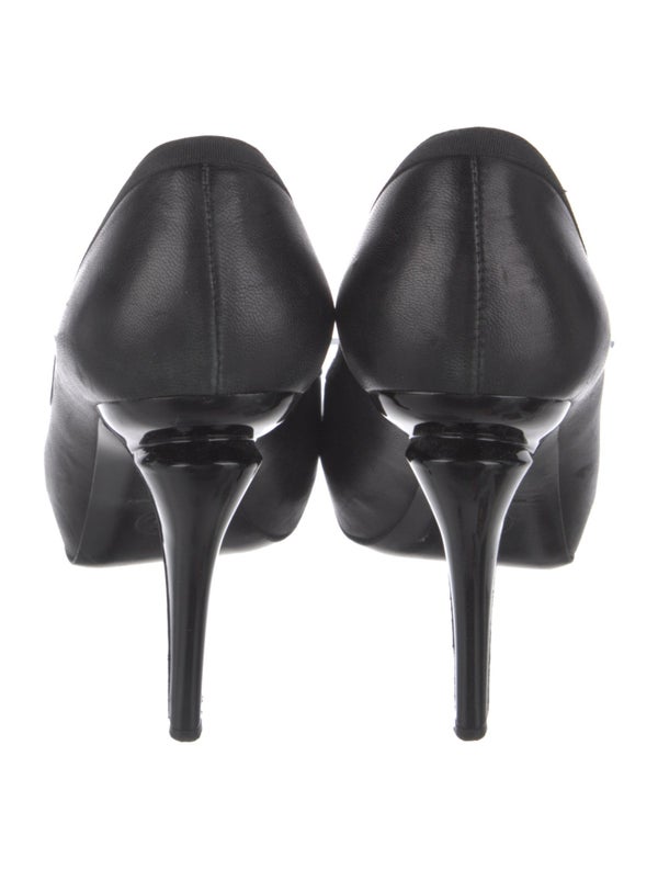 Chanel Vintage 2009 Pumps