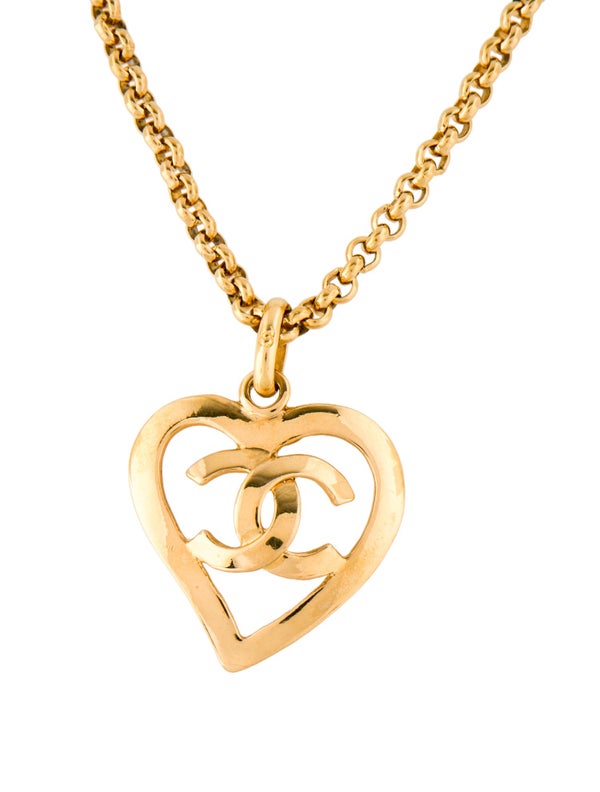 Chanel Vintage CC Heart Pendant Necklace
