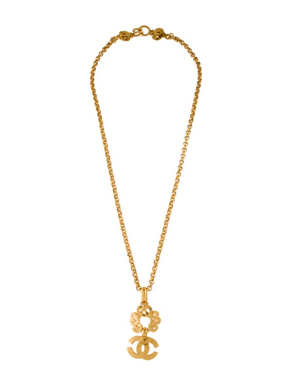 Chanel Vintage CC Pendant Necklace