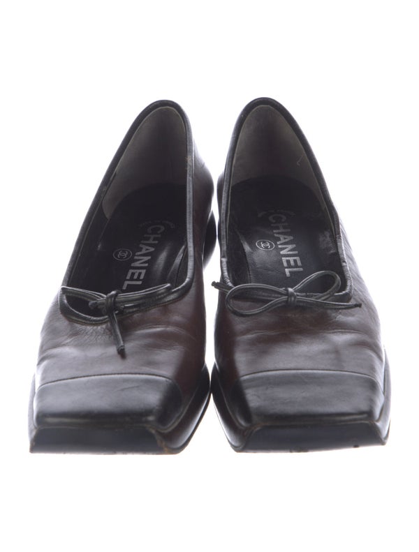 Chanel Vintage Leather Ballet Flats