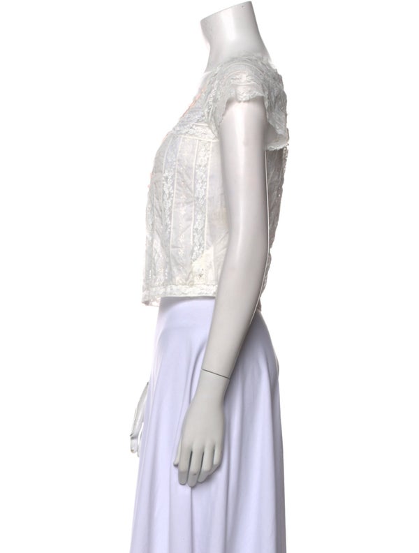 DÔEN Scoop Neck Sleeveless Crop Top