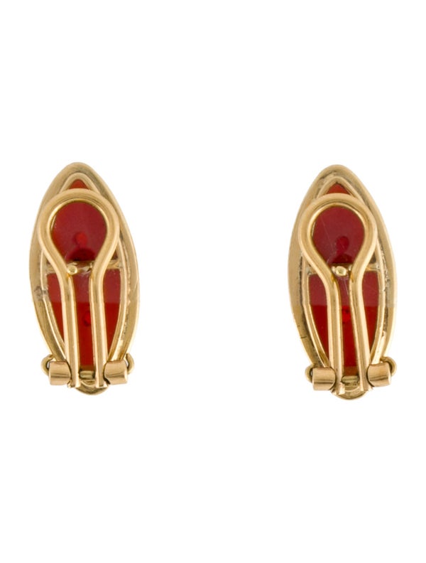 Earrings 18K Vintage Coral Earclips