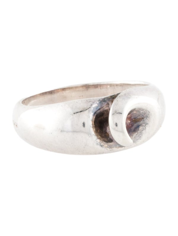 Faraone Gioielli Twisted Wave Cocktail Ring