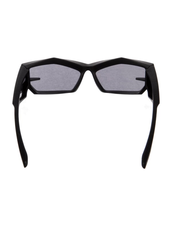 Givenchy Oversize Tinted Sunglasses