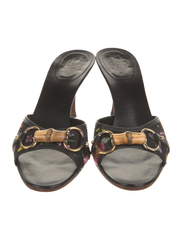 Gucci Flora Print Canvas Slides