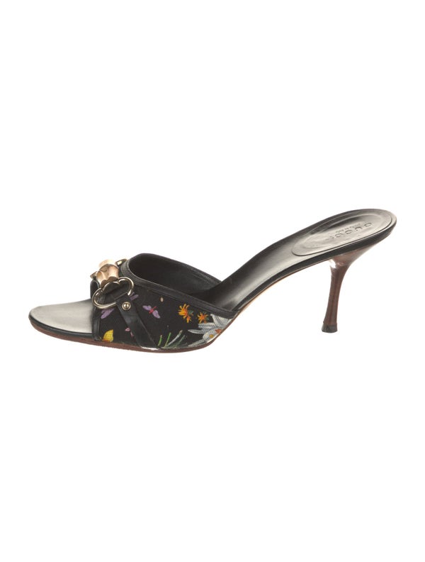 Gucci Flora Print Canvas Slides