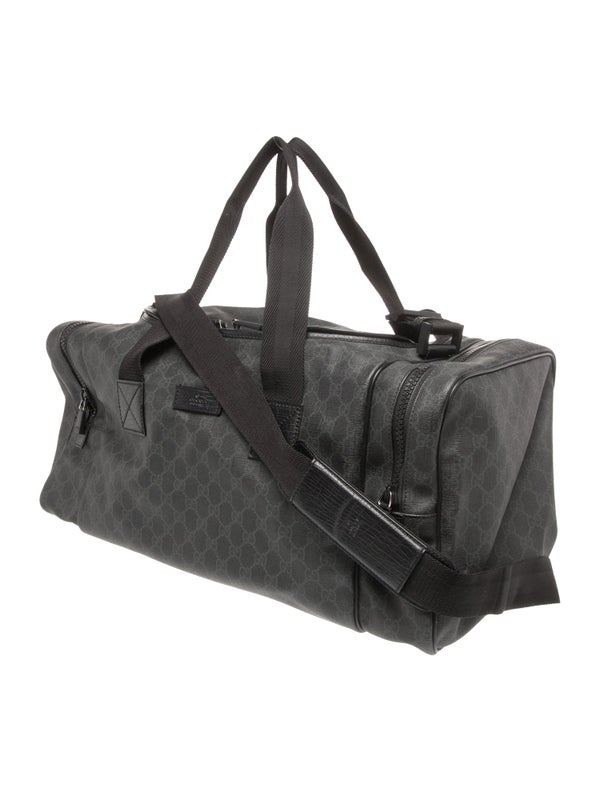 Gucci GG Supreme Weekender Bag