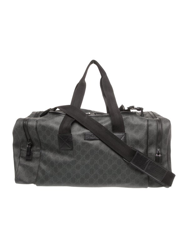 Gucci GG Supreme Weekender Bag