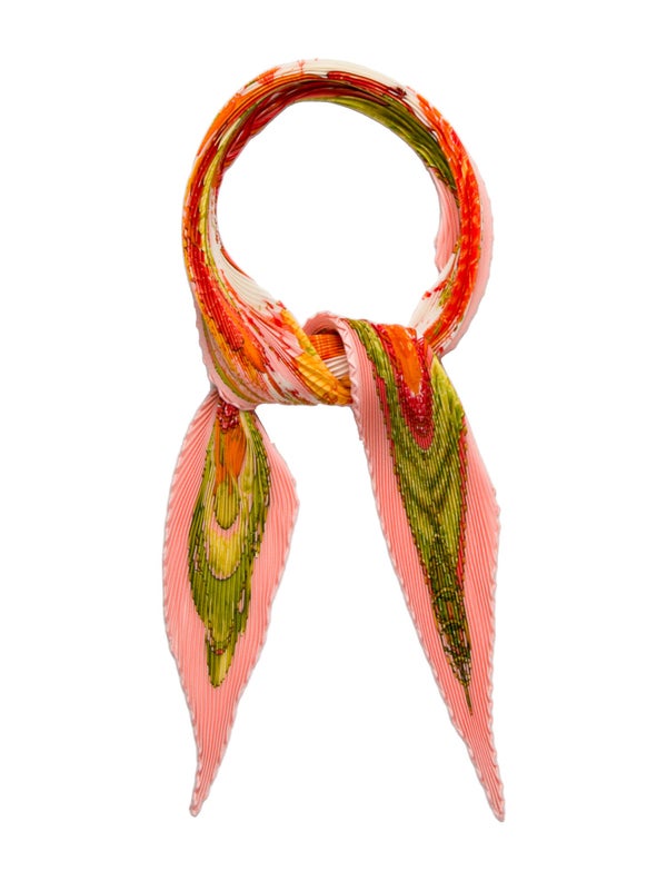 Hermès Au-delà des Cinq Mers Silk Plissé Scarf