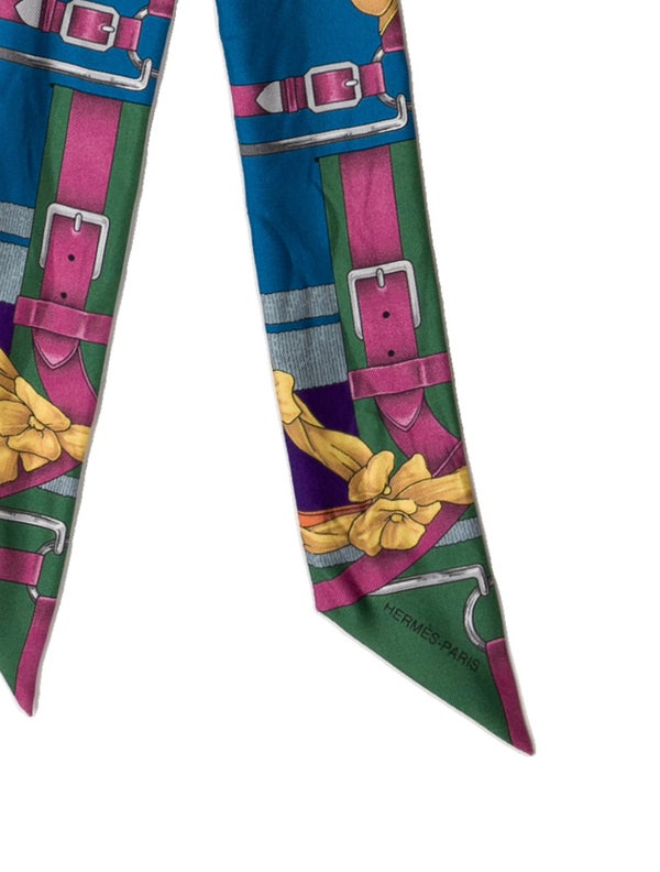 Hermès Grand Manège Fleuri Silk Twilly Scarf