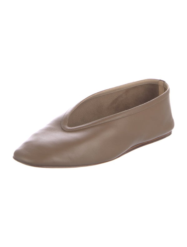 Le Monde Beryl Leather Ballet Flats