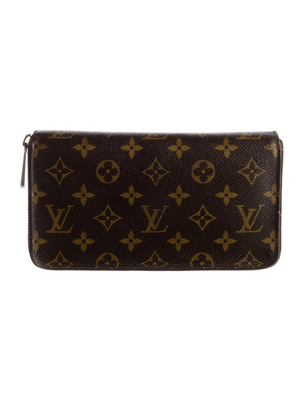 Louis Vuitton 2015 LV Monogram Wallet