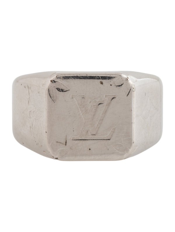 Louis Vuitton Monogram Signet Ring