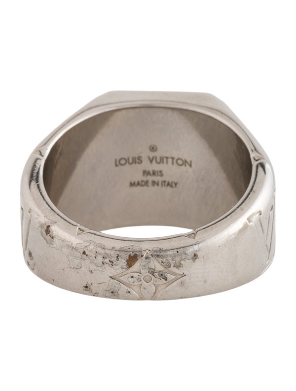 Louis Vuitton Monogram Signet Ring