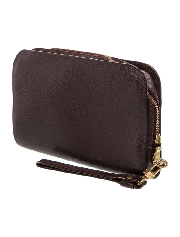 Louis Vuitton Taiga Leather Pochette Vintage