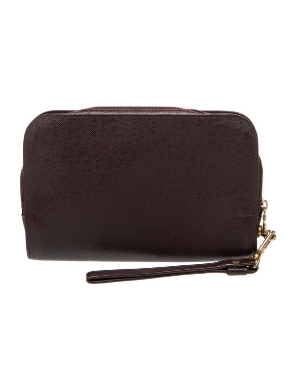 Louis Vuitton Taiga Leather Pochette Vintage