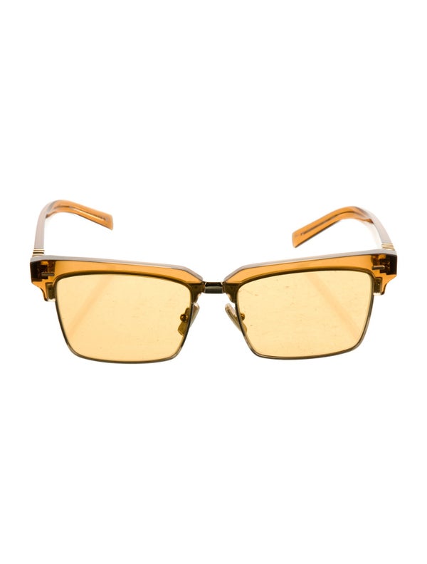 Miu Miu Wayfarer Tinted Sunglasses