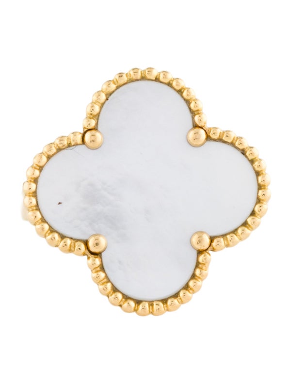 Van Cleef & Arpels Mother Of Pearl Magic Alhambra Ring
