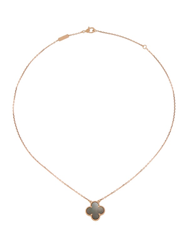 Van Cleef & Arpels Mother Of Pearl Vintage Alhambra Pendant Necklace