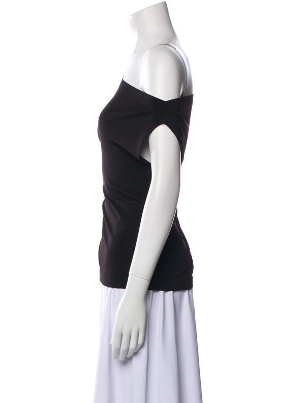 Norma Kamali One-Shoulder Short Sleeve Top