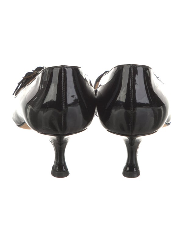 Manolo Blahnik Patent Leather Leather Trim Embellishment Pumps
