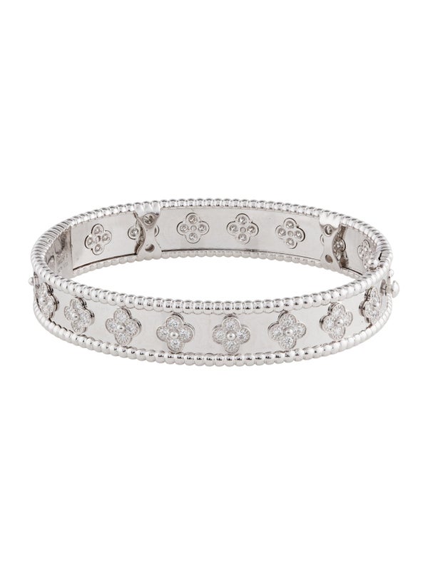 Van Cleef & Arpels Perlée Clovers Bracelet Medium Model