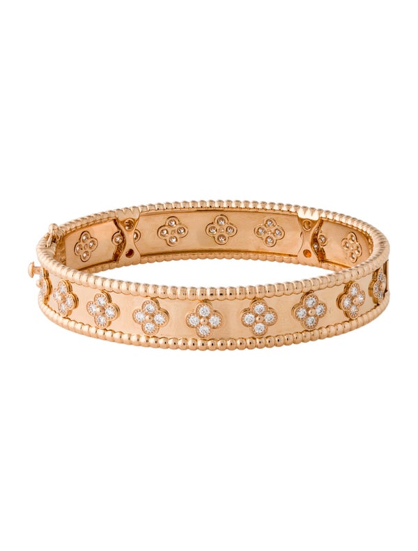 Van Cleef & Arpels Perlée Clovers Bracelet Small Model