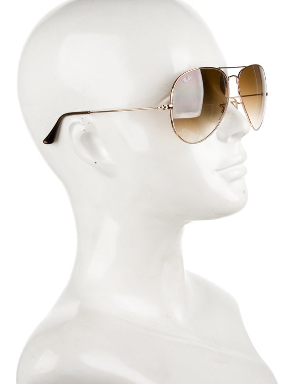 Ray-Ban Aviator Gradient Sunglasses
