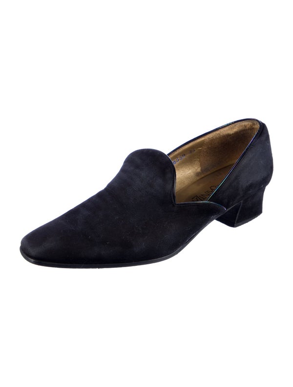 Yves Saint Laurent Vintage Suede Pumps