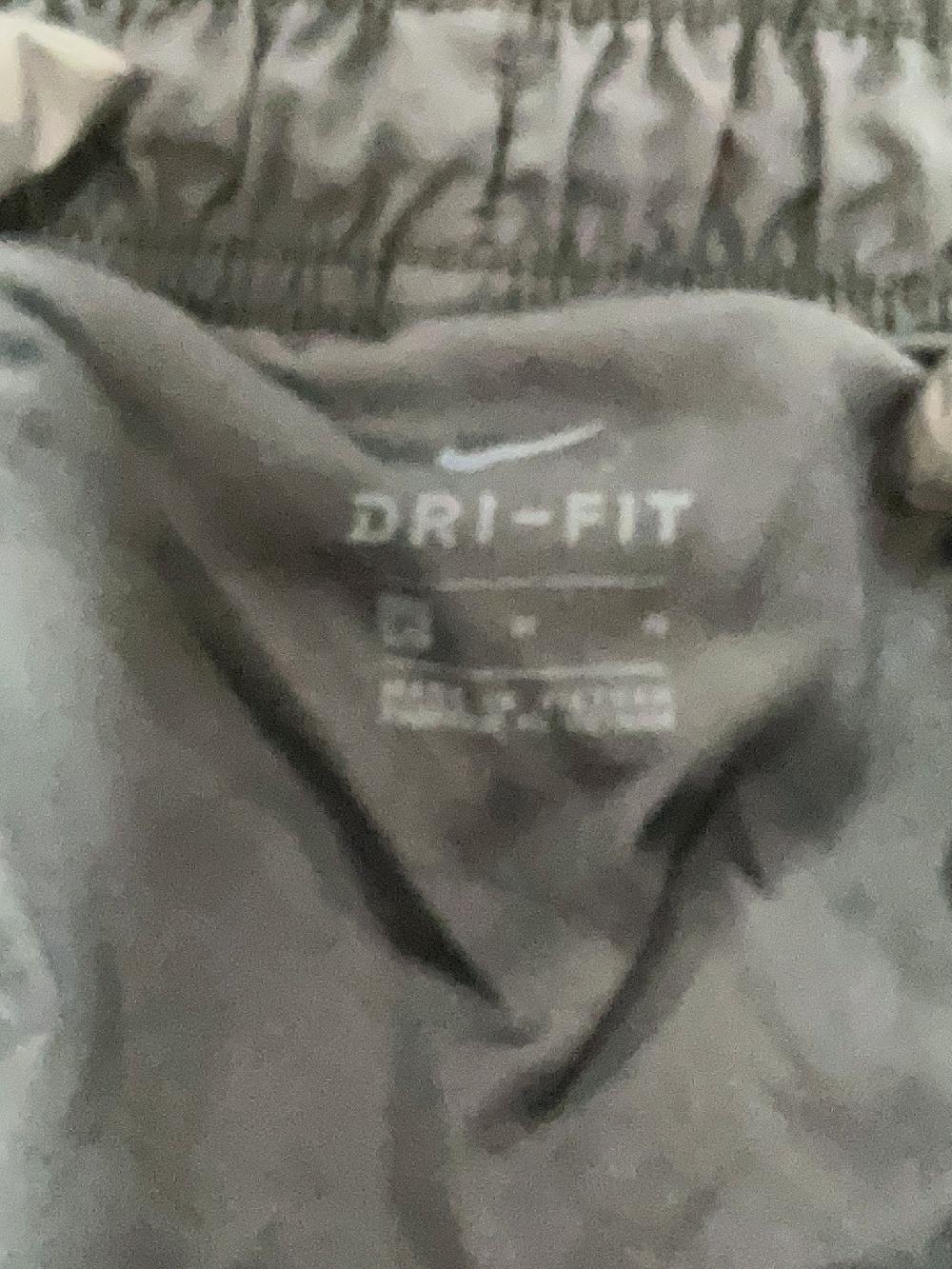 Nike 100% Polyester Black Athletic Shorts Size M - 57% Off