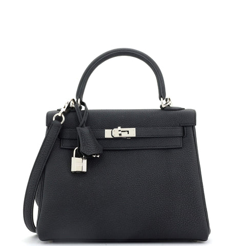 Hermes Kelly Handbag Noir Togo with Palladium Hardware 25 - Very Good | Item # 341812/1 / black