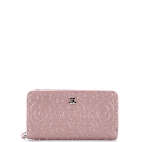 Chanel Zip Around Wallet Camellia Goatskin - Very Good | Item # 371790/34 / pink