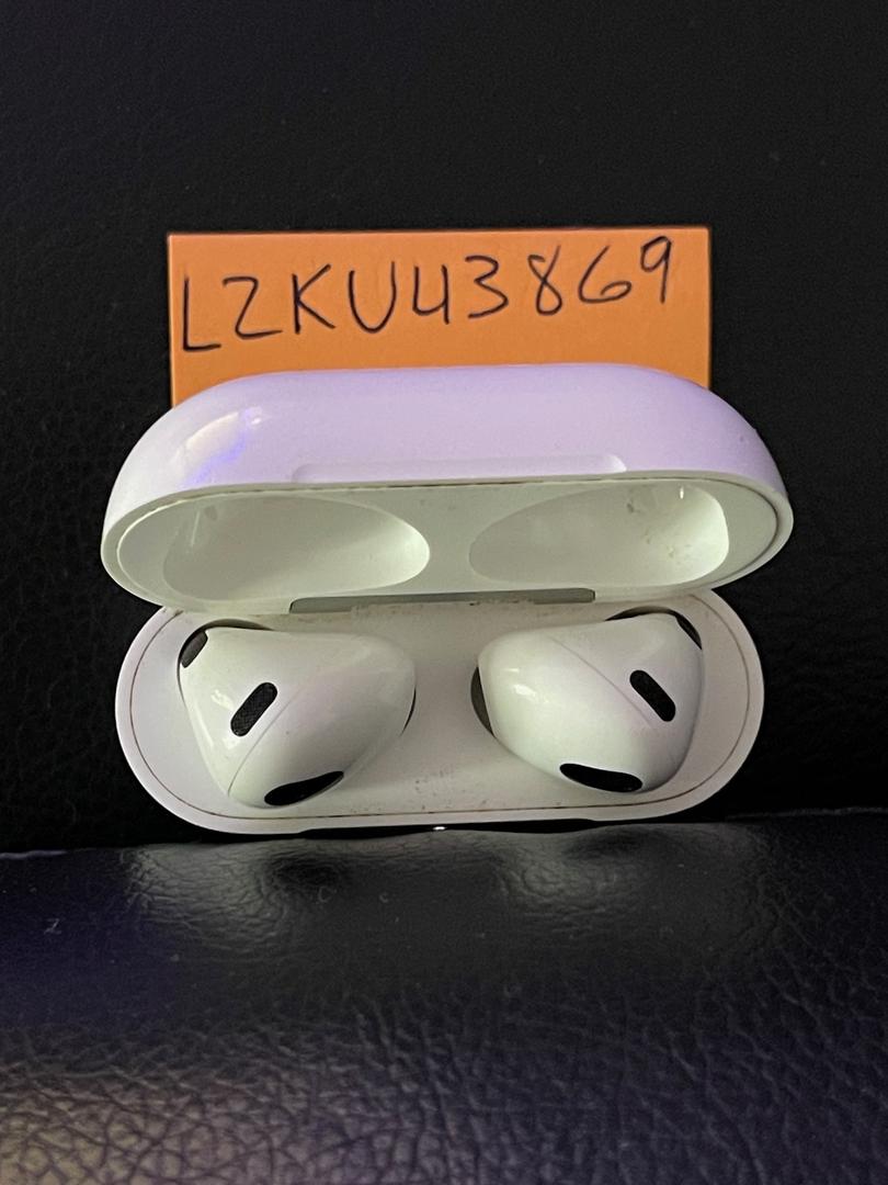 Apple AirPods 3rd Gen