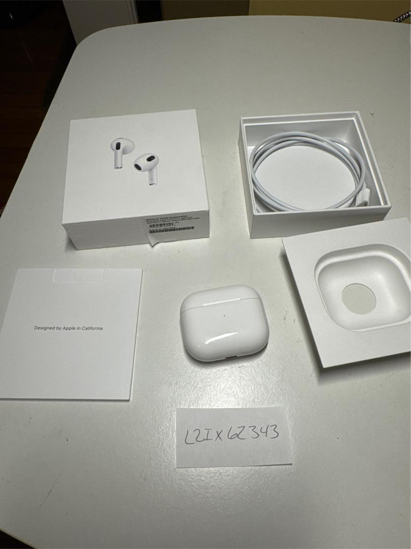 Apple AirPods 3rd Gen