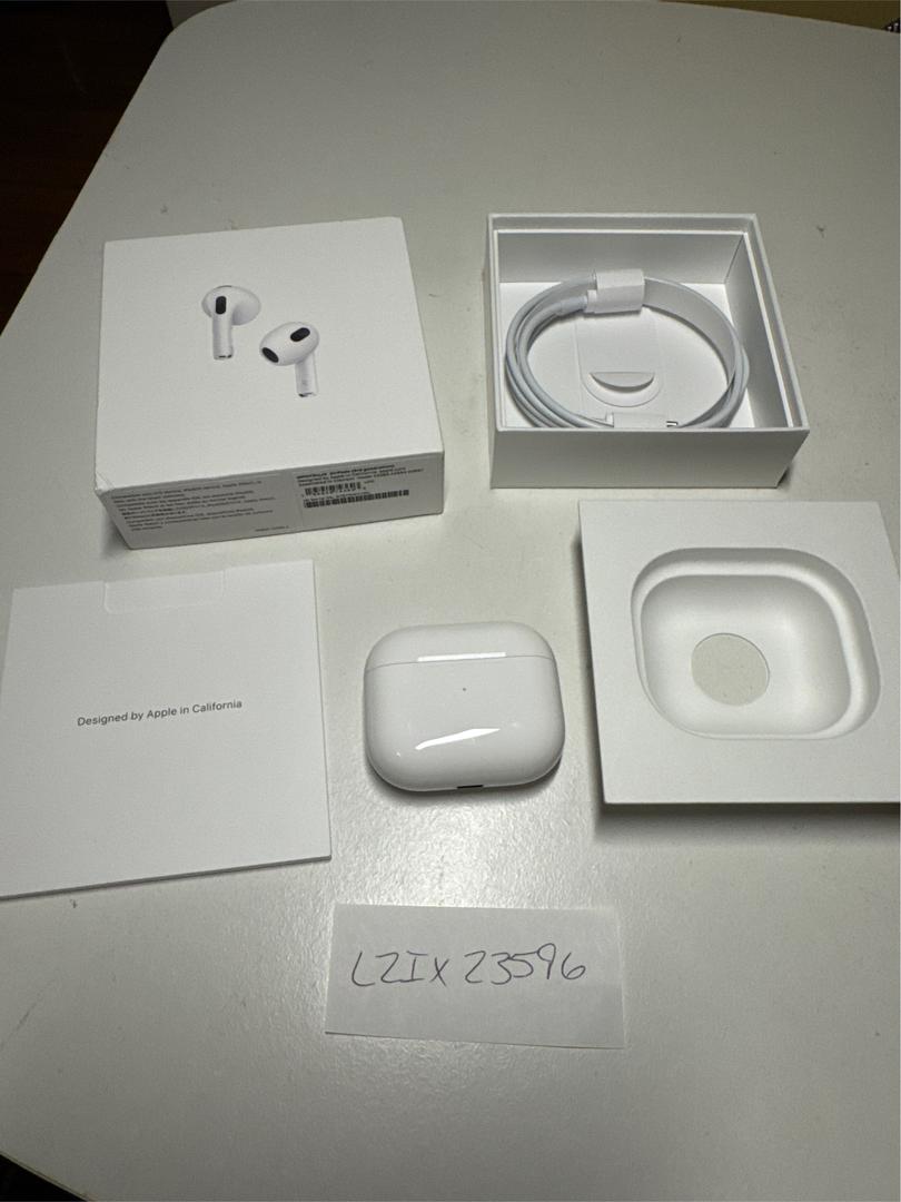 Apple AirPods 3rd Gen