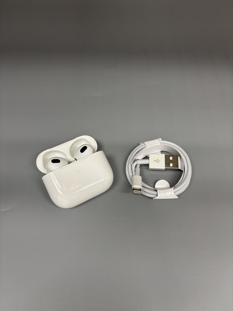 Apple AirPods 3rd Gen