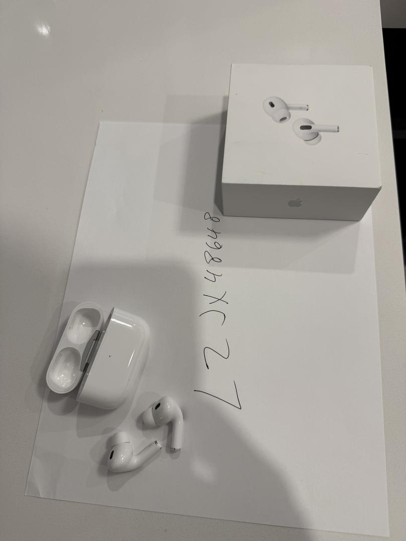 Apple AirPods Pro 2