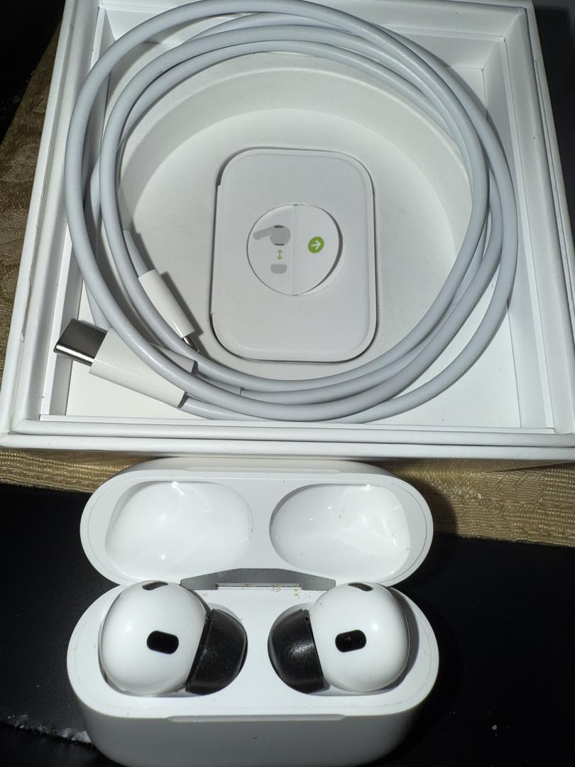 Apple AirPods Pro 2