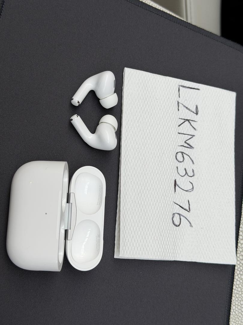 Apple AirPods Pro 2