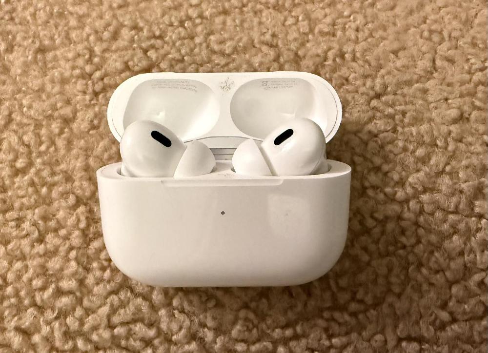 Apple AirPods Pro 2