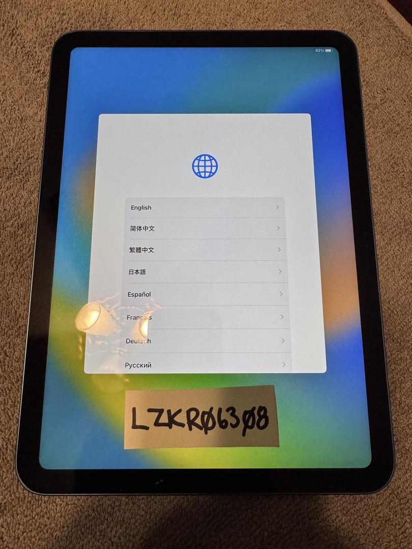 Apple iPad 10th Gen Wi-Fi