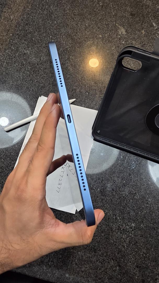 Apple iPad 11th Gen Wi-Fi