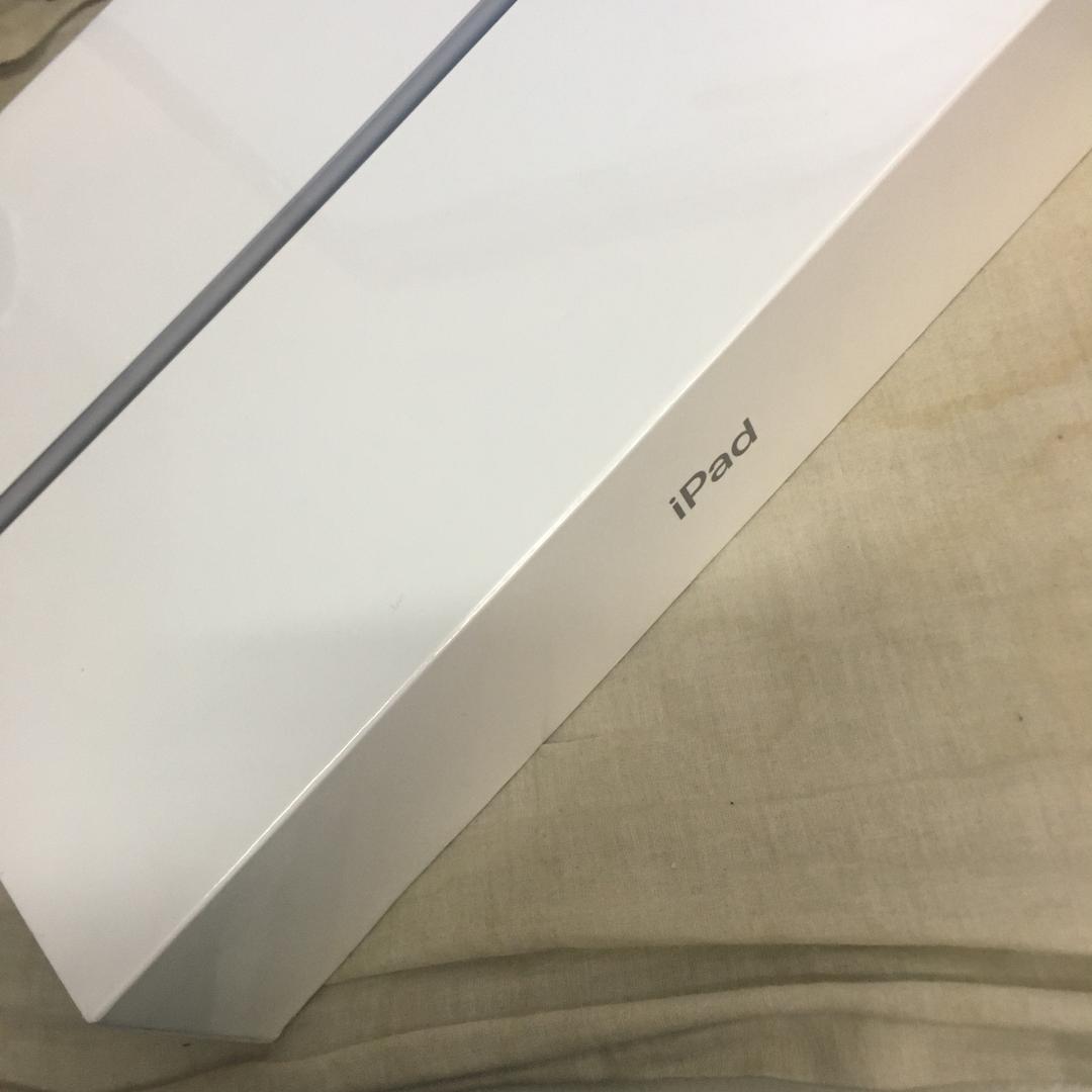 Apple IPad 9th Gen Unlocked
