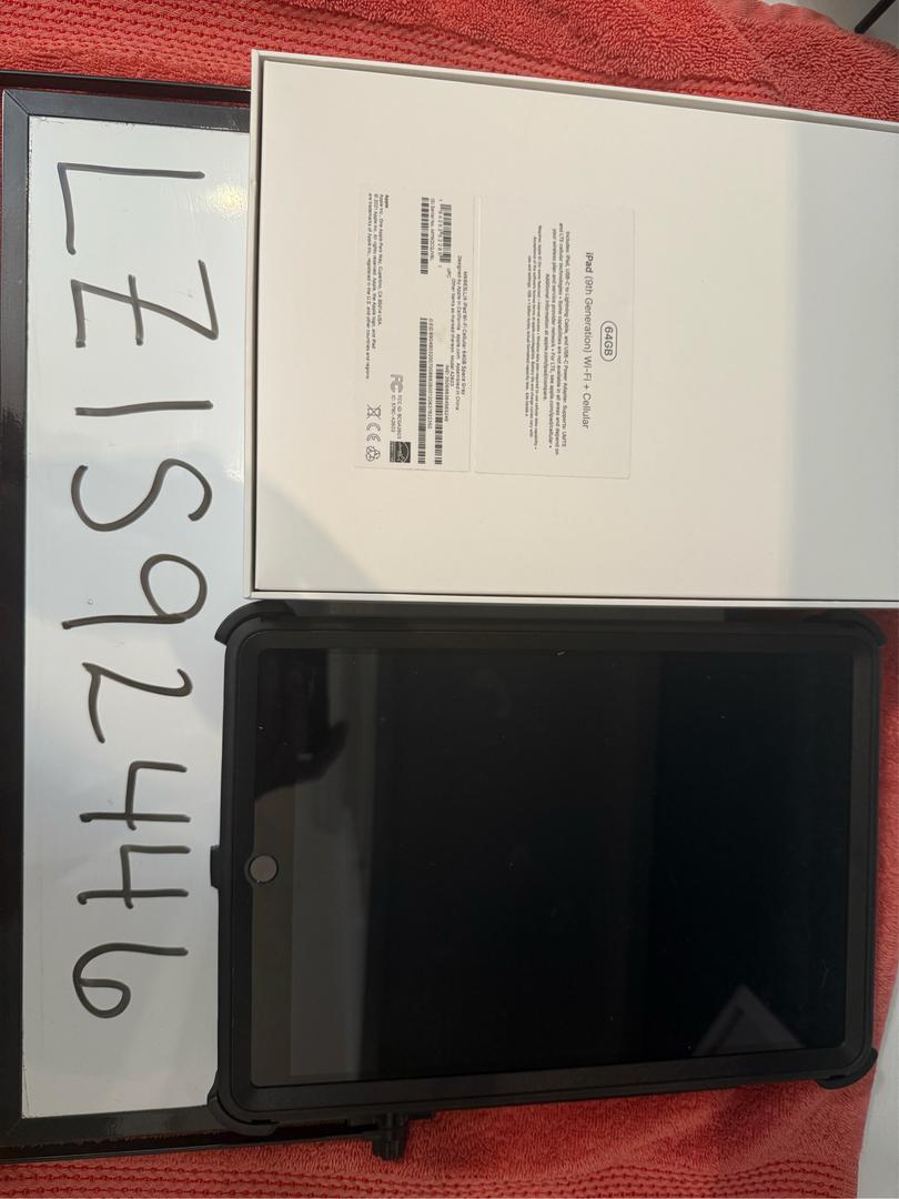 Apple iPad 9th Gen Verizon