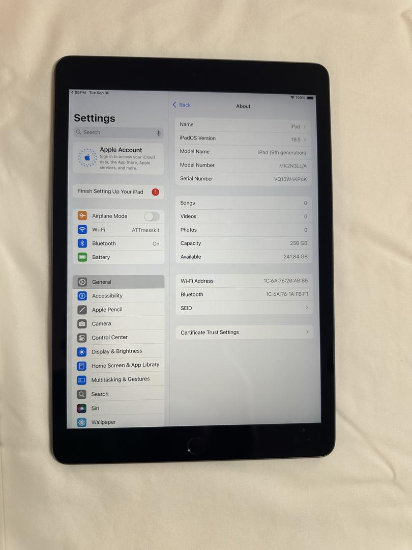 Apple iPad 9th Gen Wi-Fi