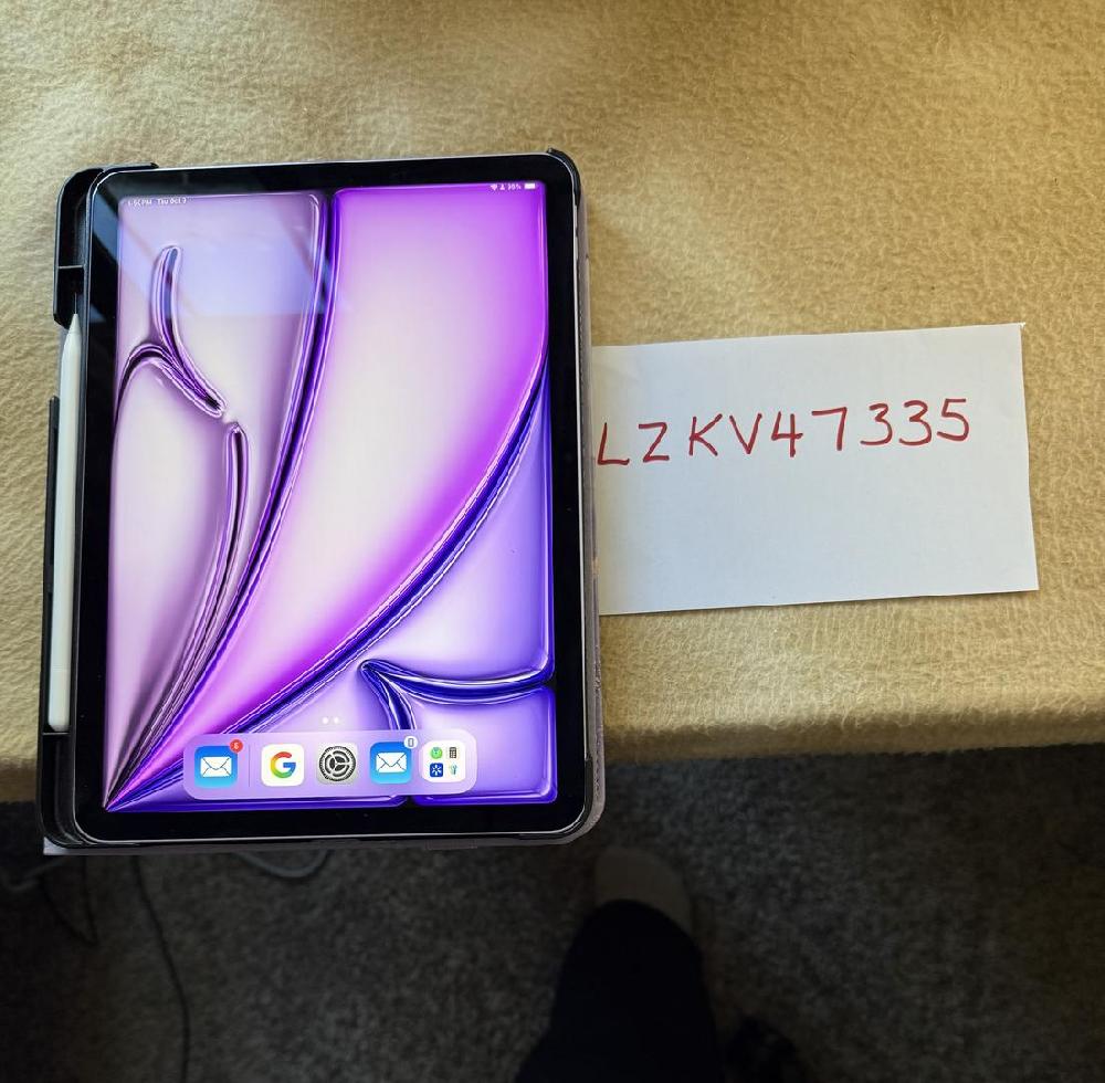 Apple iPad Air 11" (M3) 2025 Wi-Fi