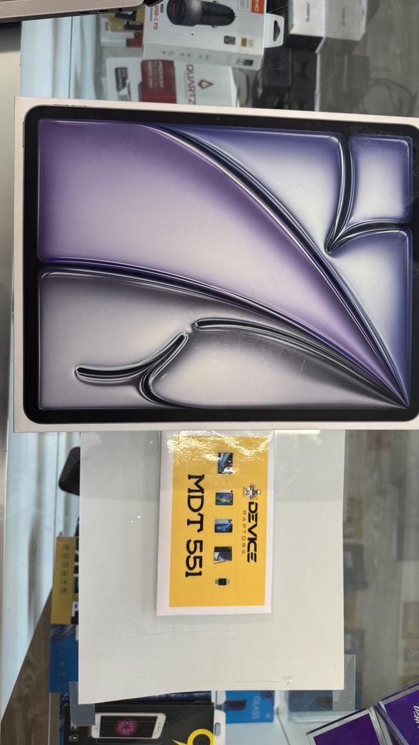 Apple iPad Air 13" (M3) 2025 Unlocked