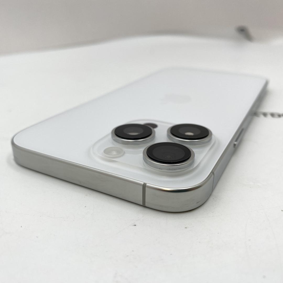 Apple IPhone 16 Pro Max Unlocked